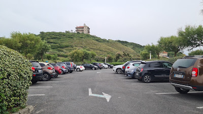 Parking de la plage d'Ilbarritz (interdit camping car) à Bidart