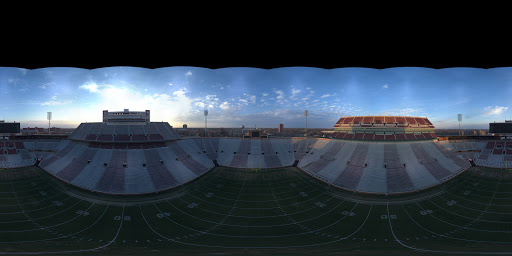 Stadium «The Gaylord Family Oklahoma Memorial Stadium», reviews and photos, 1185 Asp Ave, Norman, OK 73019, USA