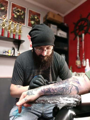 Tattoo Shop «Tempest Tattoo Studio», reviews and photos, 714 E College St, Dickson, TN 37055, USA