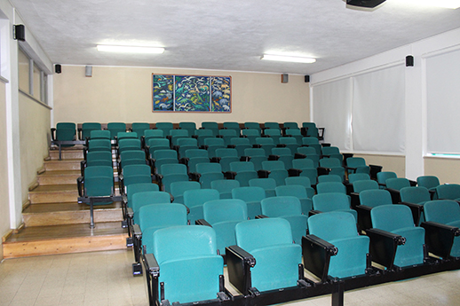 Escola Secundária c/ 3º ciclo Dr. Ginestal Machado - Santarém