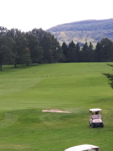 Golf Course «Golf Club of Newport», reviews and photos, 760 Honey Hill Rd, Newport, NY 13416, USA