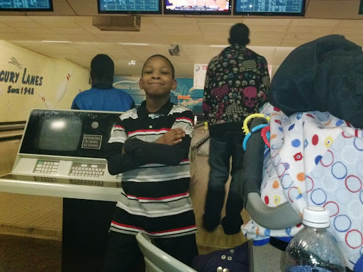Bowling Alley «Mercury Lanes Inc», reviews and photos, 7630 Schaefer Rd, Dearborn, MI 48126, USA