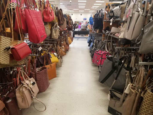Department Store «T.J. Maxx», reviews and photos, 331 New Jersey 18, East Brunswick, NJ 08816, USA