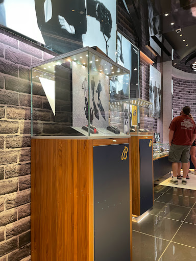 Locksmith «Silverstate Locksmith Ltd», reviews and photos, 800 N Rainbow Blvd #127, Las Vegas, NV 89107, USA