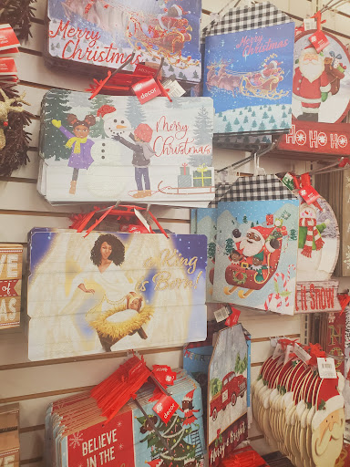 Dollar Store «Dollar Tree», reviews and photos, 5572 Silver Hill Rd, District Heights, MD 20747, USA