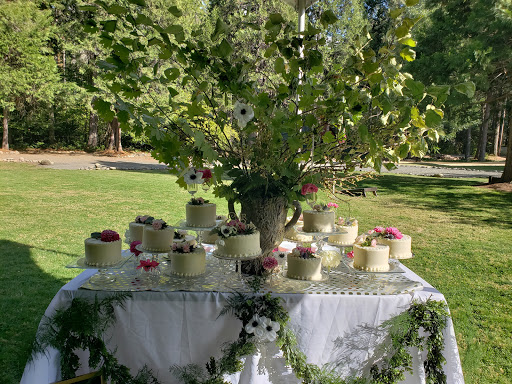 Caterer «Bates Steak House & Catering», reviews and photos, 433 E Broadway, Eugene, OR 97401, USA