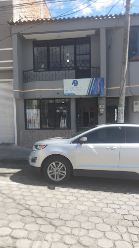 Centro Quiropráctico salud y vida - Médico