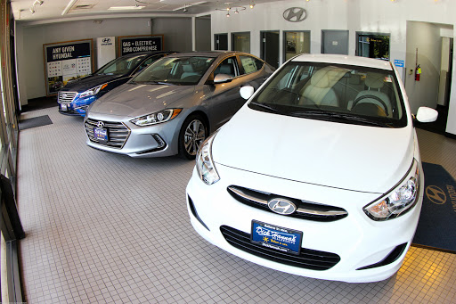 Hyundai Dealer «Hyundai of Portland», reviews and photos, 12345 E Burnside St, Portland, OR 97233, USA