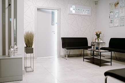 الدكتورة ماريا بوزنان - Specderm Dr. Maria Poznan