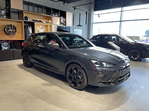 Photo 3 - C.A.R. Occasions Angoulins