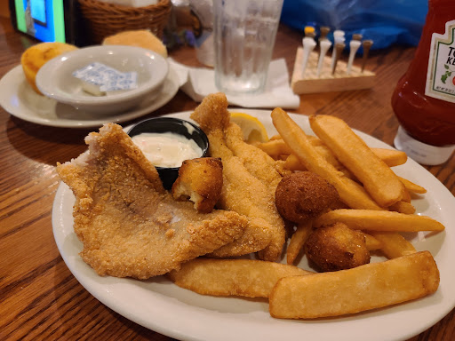 American Restaurant «Cracker Barrel Old Country Store», reviews and photos, 9380 19th Ln, Vero Beach, FL 32966, USA