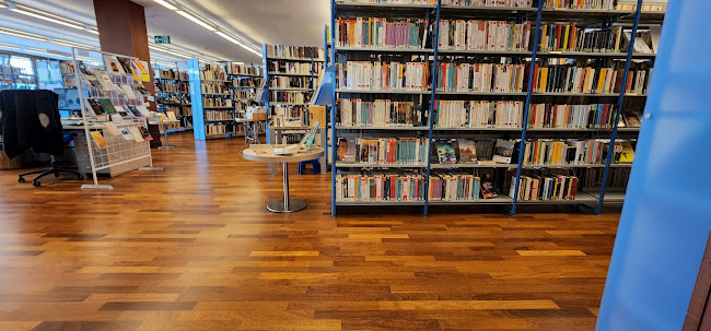 Rezensionen über Bibliothèque municipale de la Jonction in Genf - Buchhandlung