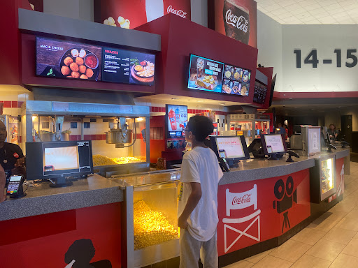 Movie Theater «Bow Tie Cinemas Marquis 16 & BTX Theater», reviews and photos, 100 Quarry Rd, Trumbull, CT 06611, USA