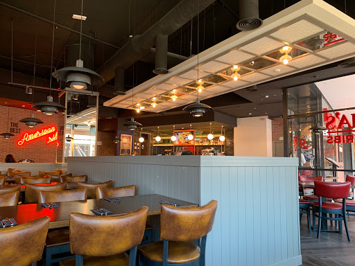 Información y opiniones sobre Tony Roma's de Sevilla