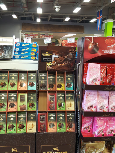 Discount Store «National Wholesale Liquidators», reviews and photos, 370 Essex St, Lodi, NJ 07644, USA