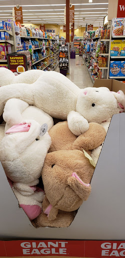 Supermarket «Giant Eagle Supermarket», reviews and photos, 7400 Broadview Rd, Parma, OH 44134, USA