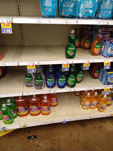 Shopping Mall «Speedway Super Center», reviews and photos, 6020 Crawfordsville Rd, Speedway, IN 46224, USA