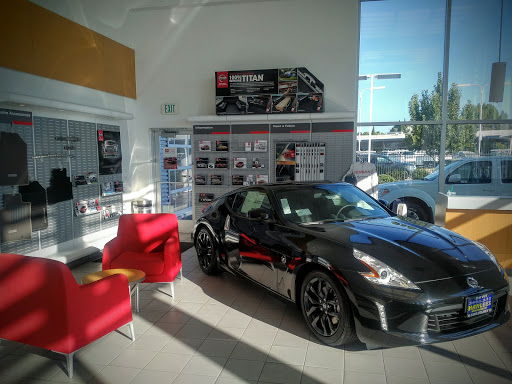 Car Dealer «Hanlees Davis Nissan», reviews and photos, 5009 Chiles Rd, Davis, CA 95618, USA