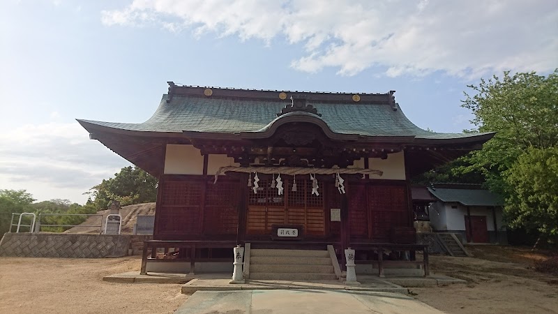 冨隈神社