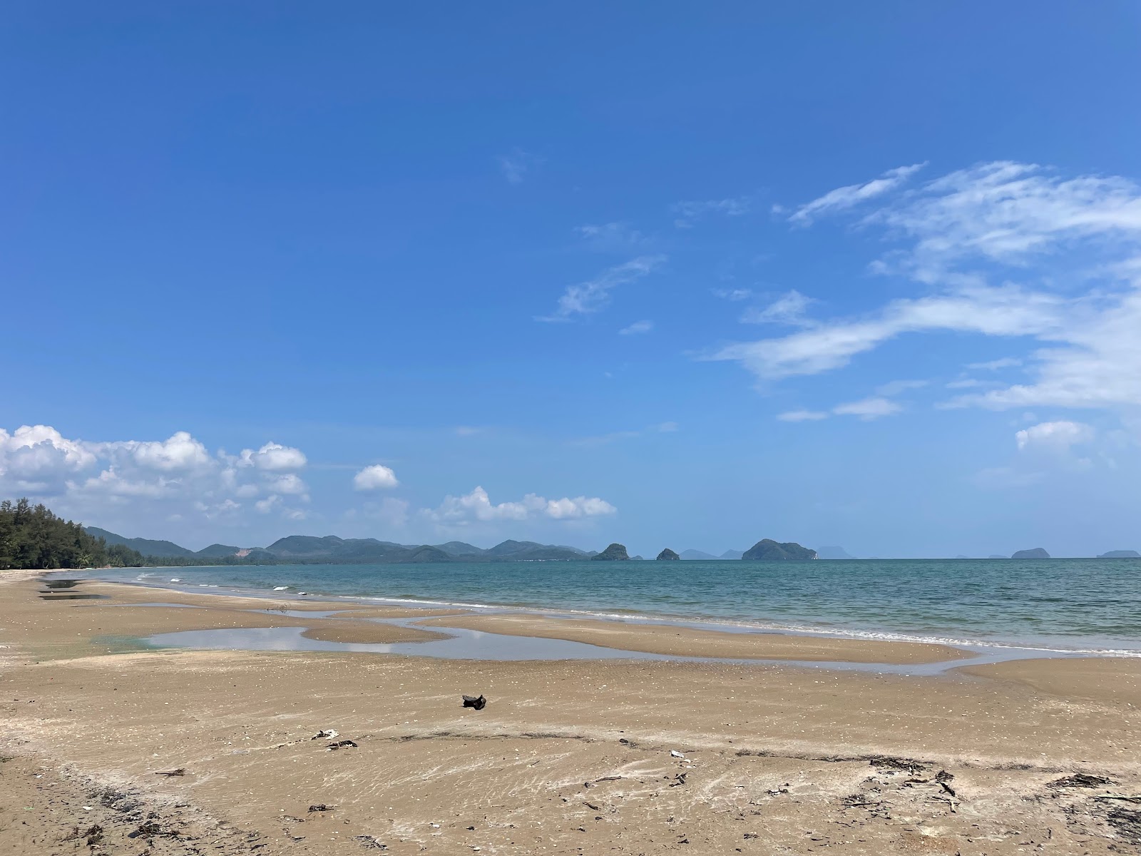 Arunothai Beach'in fotoğrafı biraz temiz temizlik seviyesi ile
