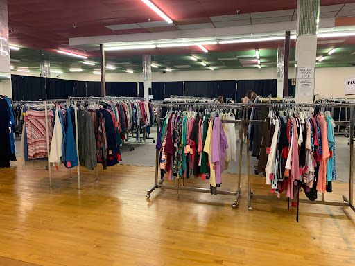 Thrift Store «Nearly New Thrift Shop», reviews and photos, 1250 Bardstown Rd # 114, Louisville, KY 40204, USA