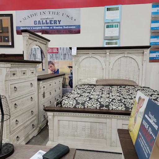 Furniture Store «American Furniture Warehouse», reviews and photos, 3900 W Gate City Blvd, Greensboro, NC 27407, USA