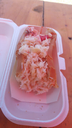 Seafood Market «Dorr Lobster Seafood Market», reviews and photos, 372 Shore Rd, Ellsworth, ME 04605, USA