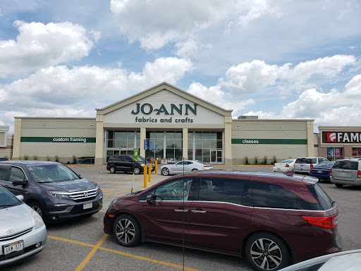 Fabric Store «Jo-Ann Fabrics and Crafts», reviews and photos, 220 N 66th St #270, Lincoln, NE 68505, USA