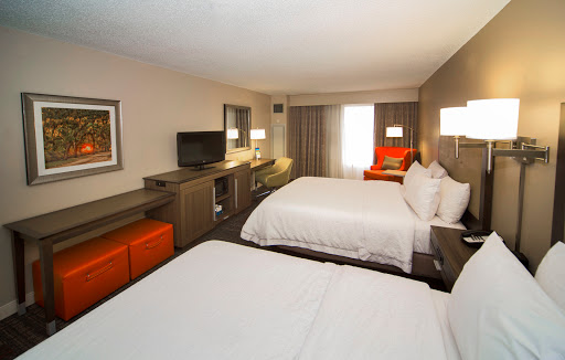 Hotel «Hampton Inn & Suites by Hilton Valdosta/Conference Center», reviews and photos, 2 Meeting Pl, Valdosta, GA 31601, USA