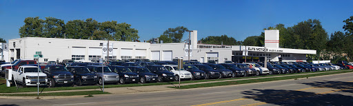 Used Car Dealer «Elite Motors Inc.», reviews and photos, 822 N Lake St, Mundelein, IL 60060, USA