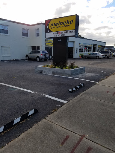 Auto Repair Shop «Meineke Car Care Center», reviews and photos, 2610 Church St, Norfolk, VA 23504, USA