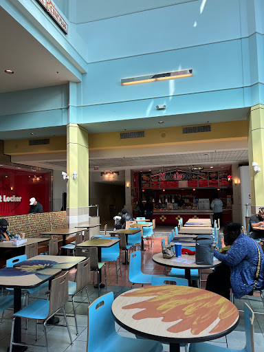 Shopping Mall «North Riverside Park Mall», reviews and photos, 7501 W Cermak Rd, N Riverside, IL 60546, USA