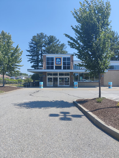 Supermarket «ALDI», reviews and photos, 332 Boston Post Rd, North Windham, CT 06256, USA