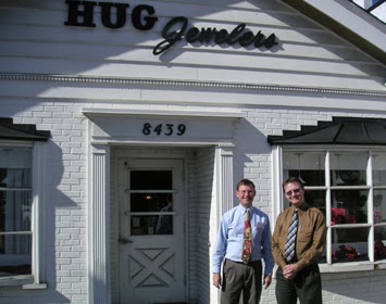 Hug Jewelers, 8439 Vine St, Cincinnati, OH 45216, USA, 