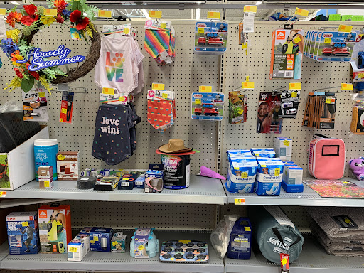 Department Store «Walmart Supercenter», reviews and photos, 350 Robert Smalls Pkwy, Beaufort, SC 29906, USA