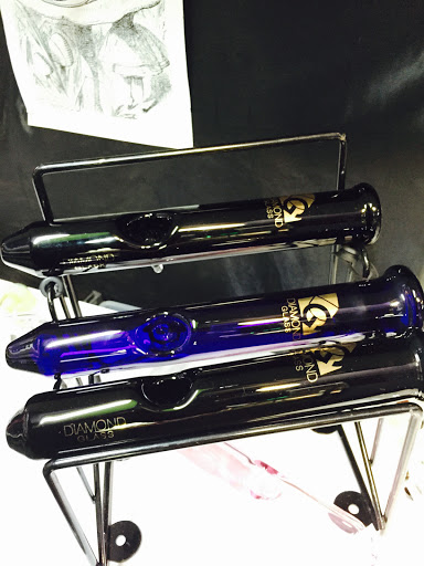 Tobacco Shop «Hot Box Smoke Shop», reviews and photos, 1111 El Camino Real #3, Santa Clara, CA 95050, USA