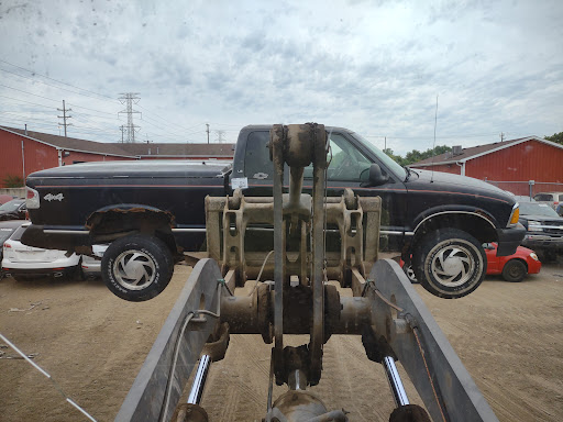 Salvage Yard «LKQ Pick Your Part - Chicago Heights», reviews and photos