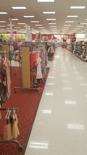 Department Store «Target», reviews and photos, 67 Pleasant Valley St, Methuen, MA 01844, USA