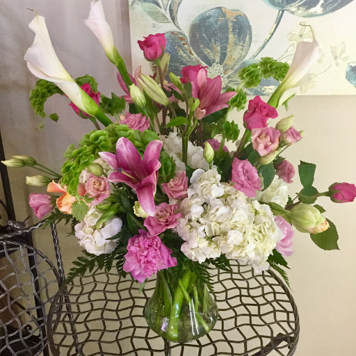 Florist «Artistic First Florist», reviews and photos, 805 20th St, Vero Beach, FL 32960, USA