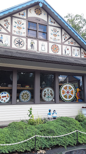 Tourist Attraction «Penna Dutch Gift Haus», reviews and photos, 93 Roadside Dr, Shartlesville, PA 19554, USA