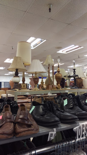 Thrift Store «Union Rescue Mission Thrift Store», reviews and photos