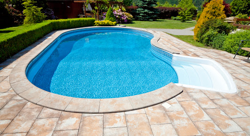 MQ Pool Cleaning Service