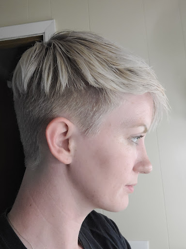 Hair Salon «Blown Away Salon», reviews and photos, 7102 Hayes Shopping Ct G, Hayes, VA 23072, USA