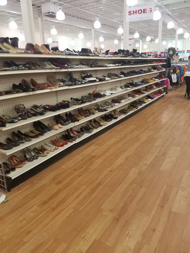 Thrift Store «Volunteers of America Thrift Store– Mansfield», reviews and photos