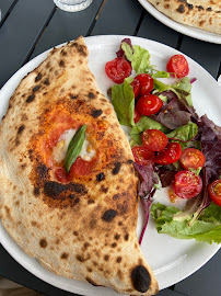 Calzone du Restaurant italien Simonetta à Paris - n°1