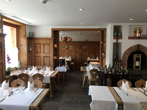 Vatra Restaurant