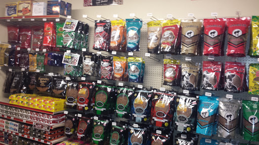 Tobacco Shop «Low Bobs Discount Tobacco», reviews and photos, 224 N Walnut St, Hartford City, IN 47348, USA