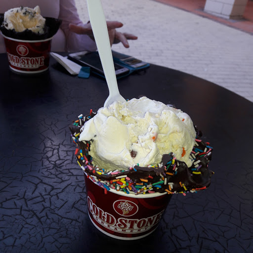 Ice Cream Shop «Cold Stone Creamery», reviews and photos, 1615 Town Center Dr, Lakeland, FL 33803, USA
