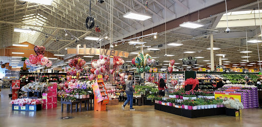 Grocery Store «Kroger», reviews and photos, 227 Sandy Springs Pl NE, Sandy Springs, GA 30328, USA