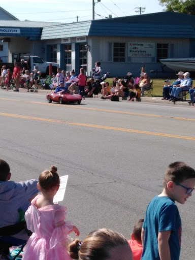 Grocery Store «Save-A-Lot», reviews and photos, 611 W Poplar St, Elizabethtown, KY 42701, USA